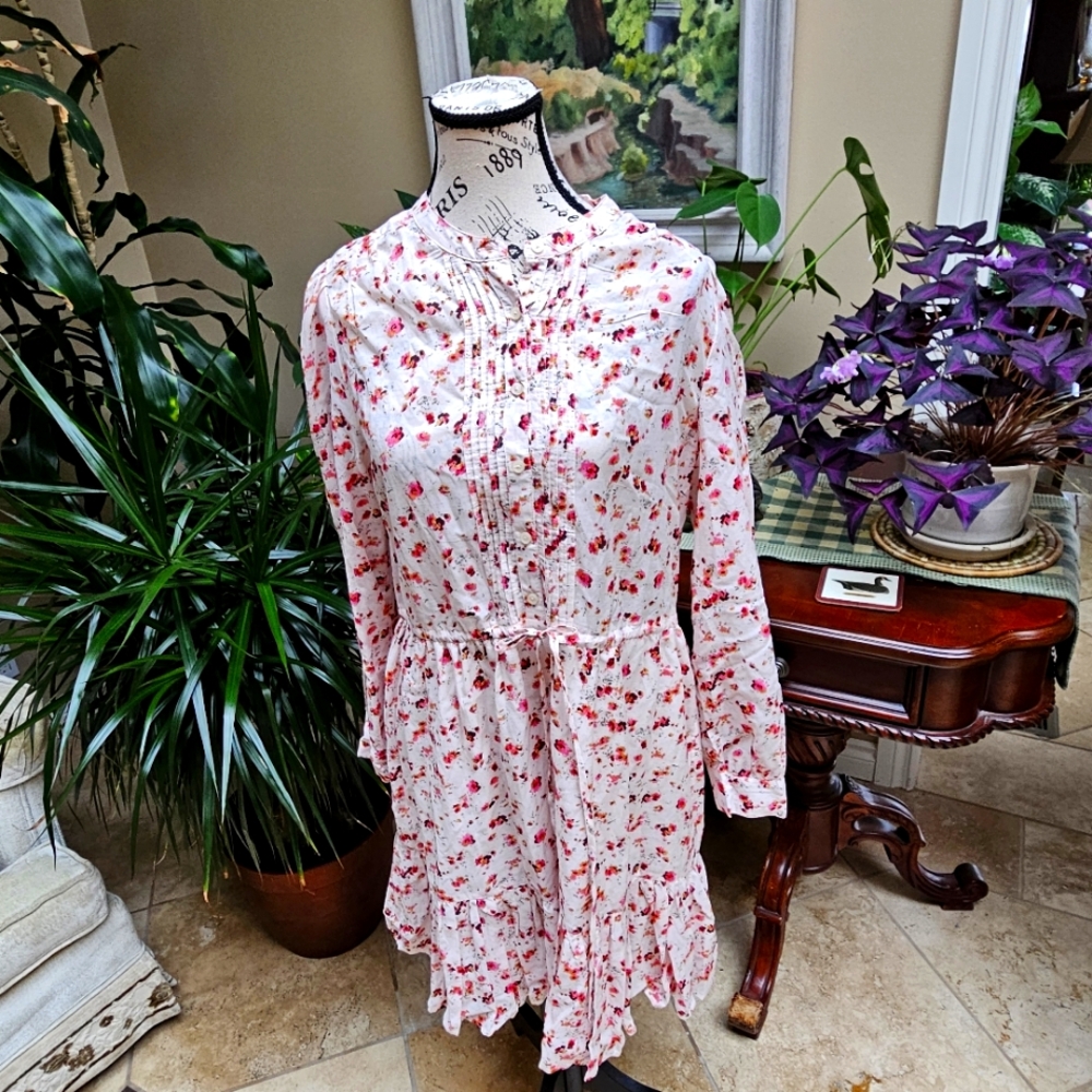 New With Tags Lucky Brand.pretty floral print dress. Size M